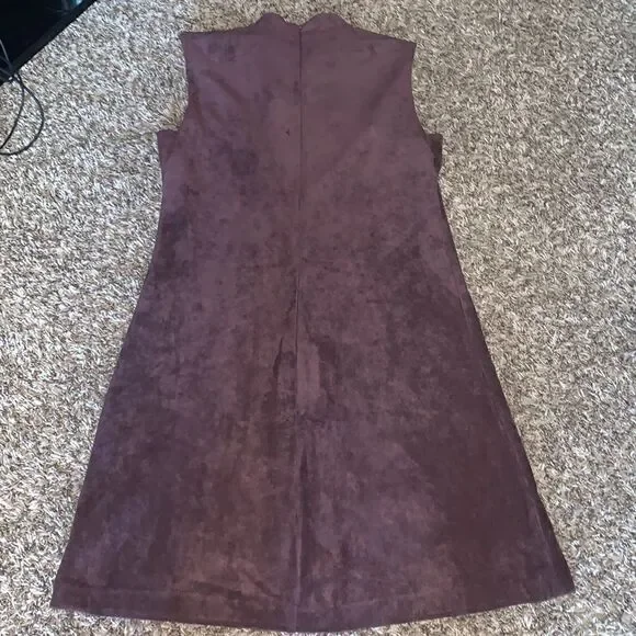 Ivanka Trump plum/purple velvet dress, size 8. - Picture 8 of 10